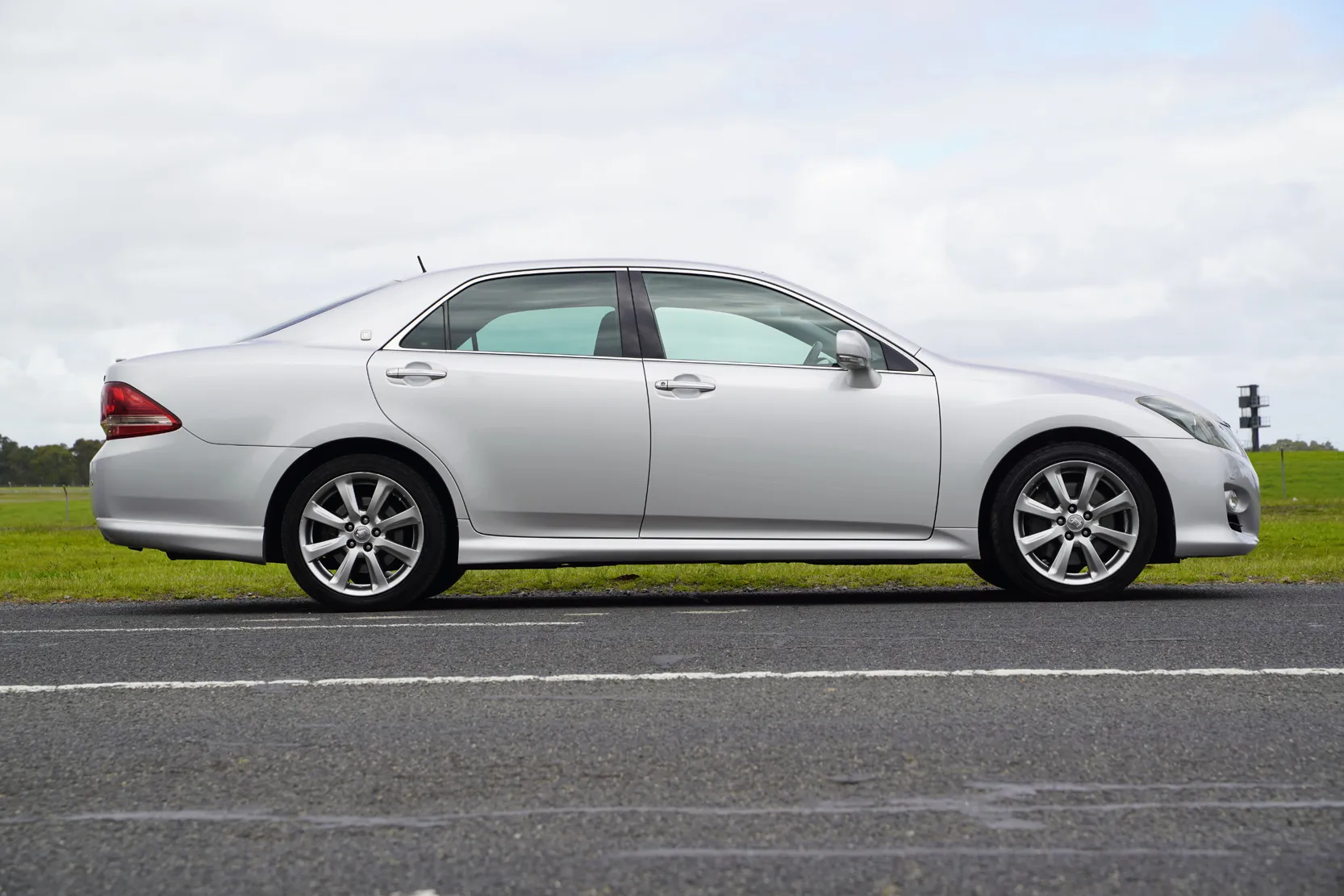 π 2009 Toyota Crown Athlete GRS204 β 3.5L V6 π (Pending) - Image 26