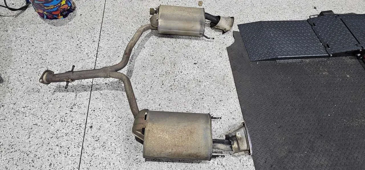 Toyota Crown GRS204 OEM Exhaust