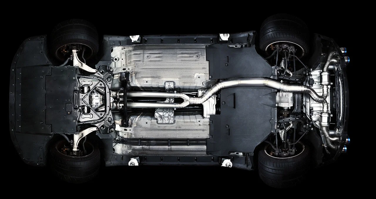 FULL TITANIUM MUFFLER GT-R R35 (QUAD) - Image 2